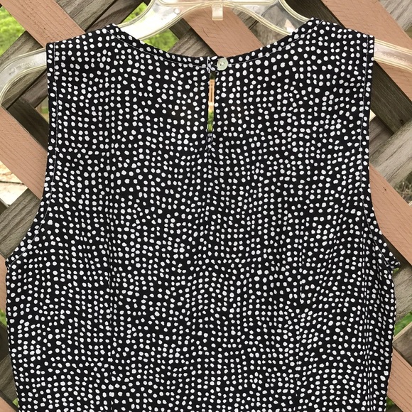 SMALL POLKA DOT DRESS 👗 - Picture 5 of 7